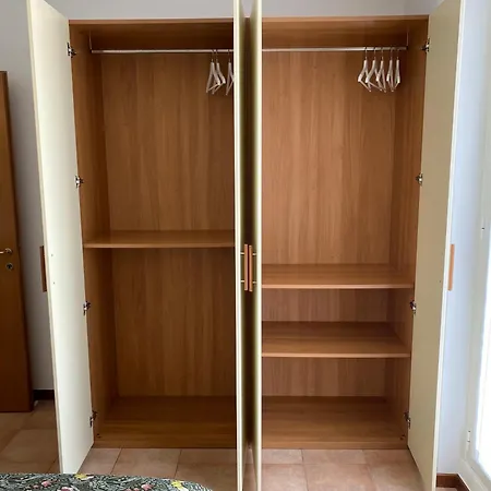 Apartamento New Cornizzolo View - Terrace, Air Conditioning & Parking